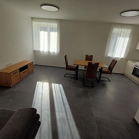 Lanziner Apartments エーニャ エクステリア 写真